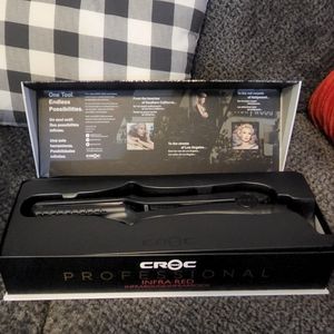 Croc Professional Infrared Flatiron